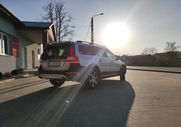 Volvo XC 70 cena 81000 przebieg: 143000, rok produkcji 2015 z Małogoszcz małe 121